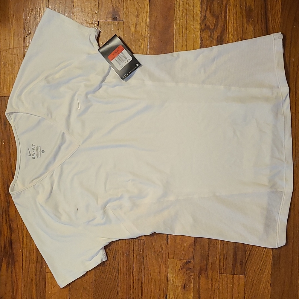Nike Dri-Fit White short sleeve T-shirt